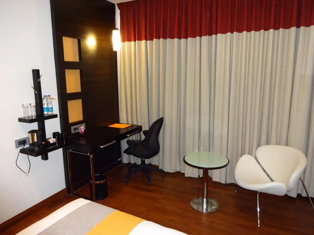 Astoria Hotels Madurai Eksteriør billede