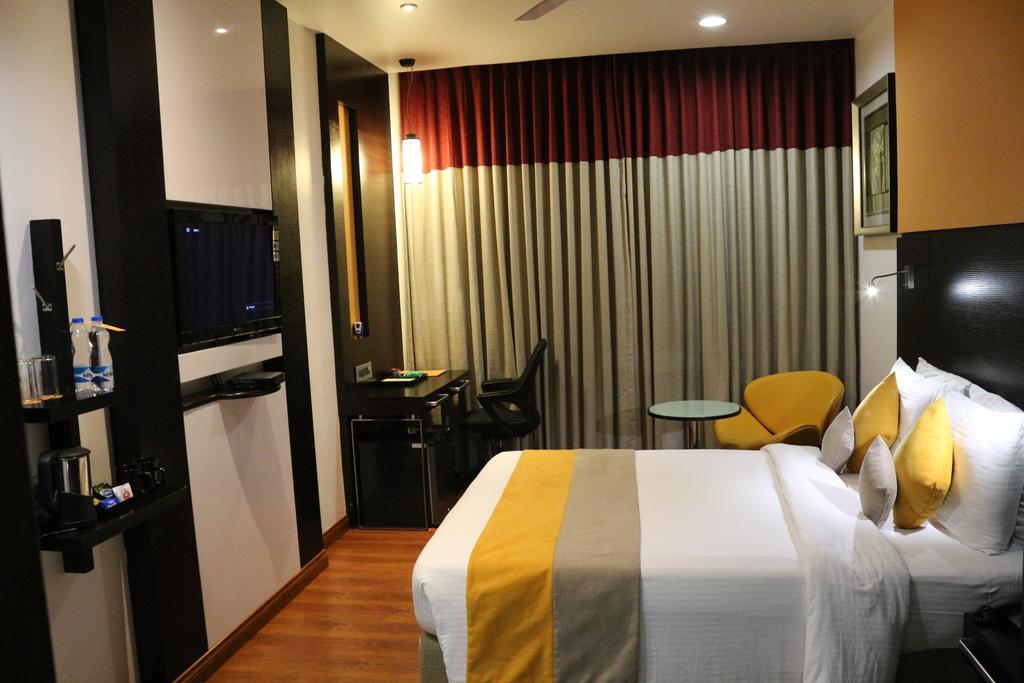 Astoria Hotels Madurai Eksteriør billede